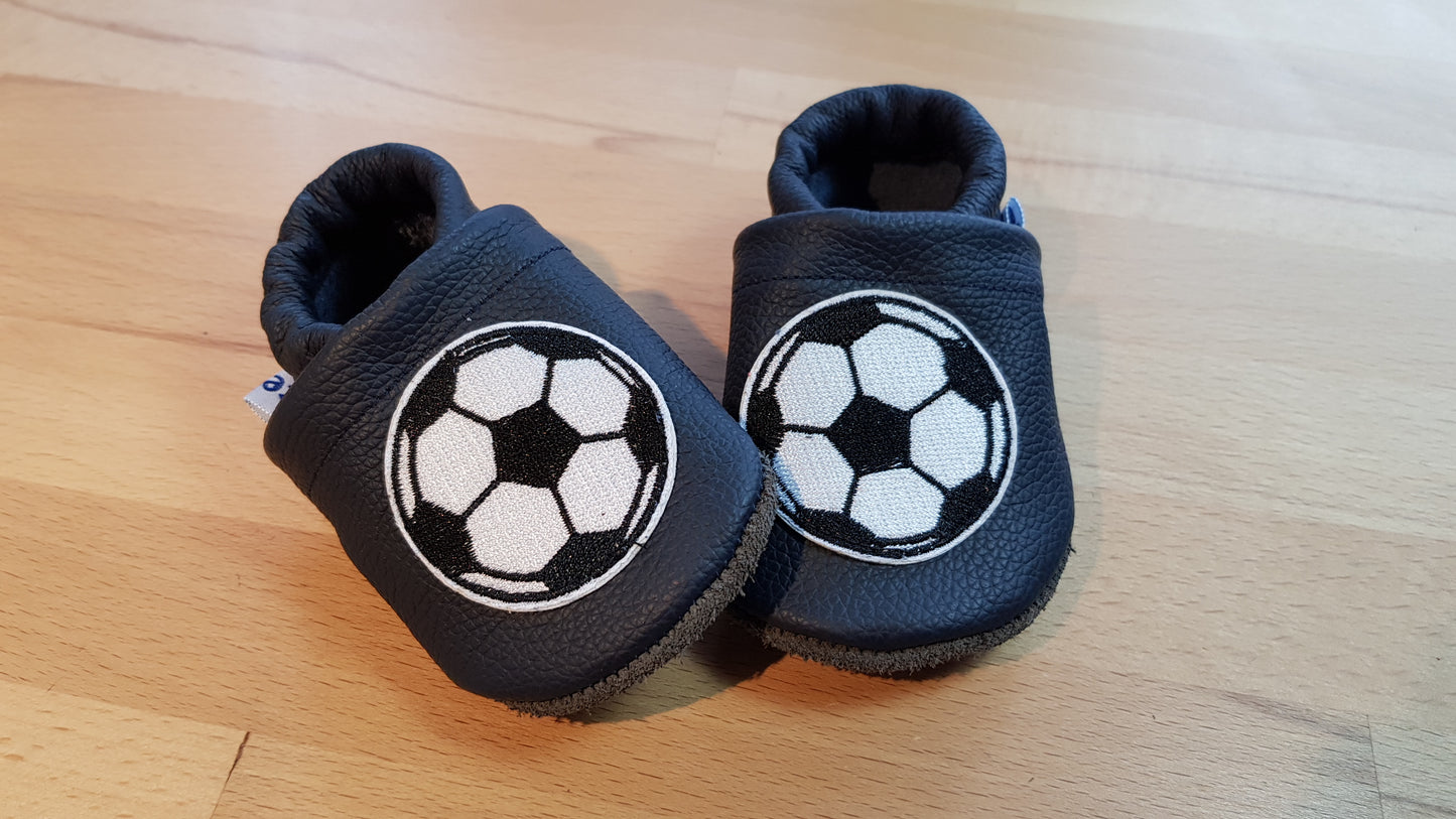 Lederpuschen Fußball