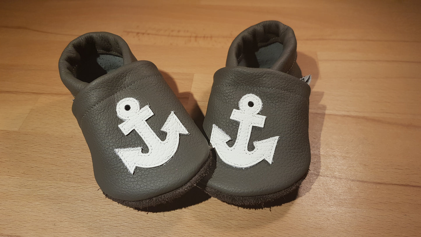 Anker dunkelgrau weiß