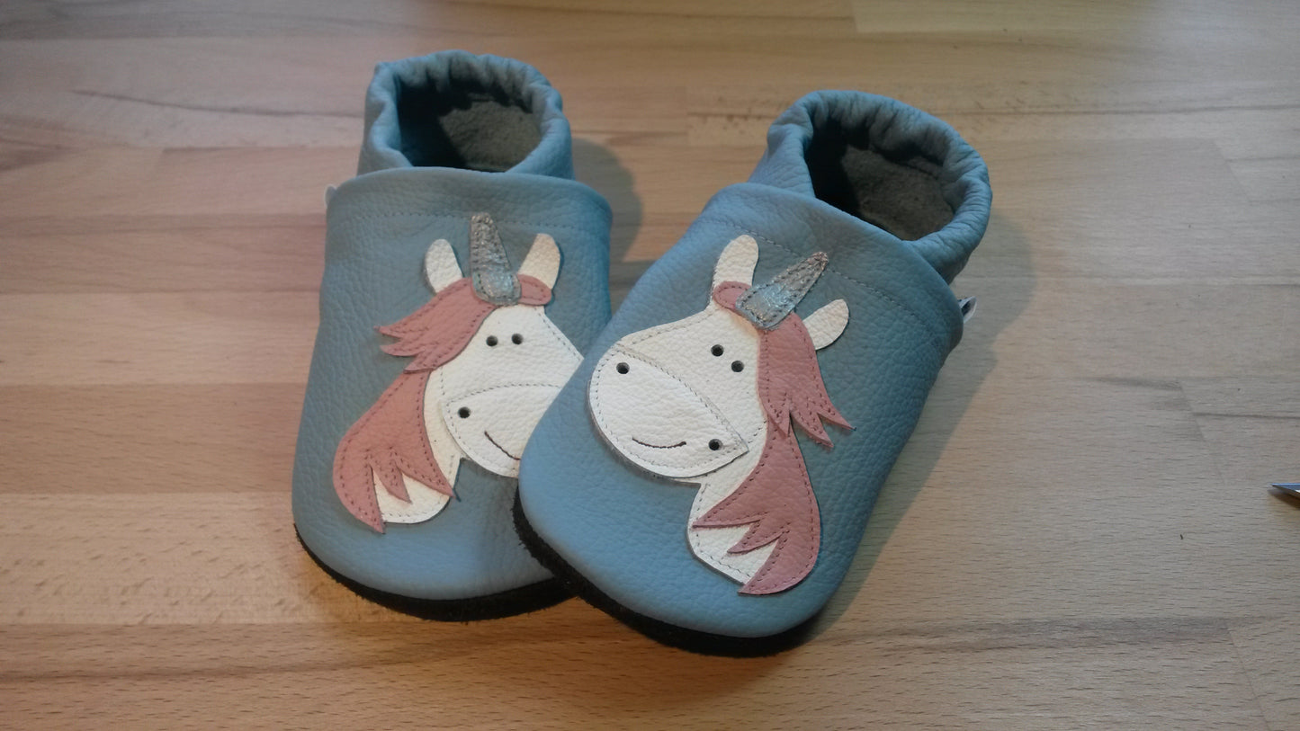 Lederpuschen Einhorn hellblau