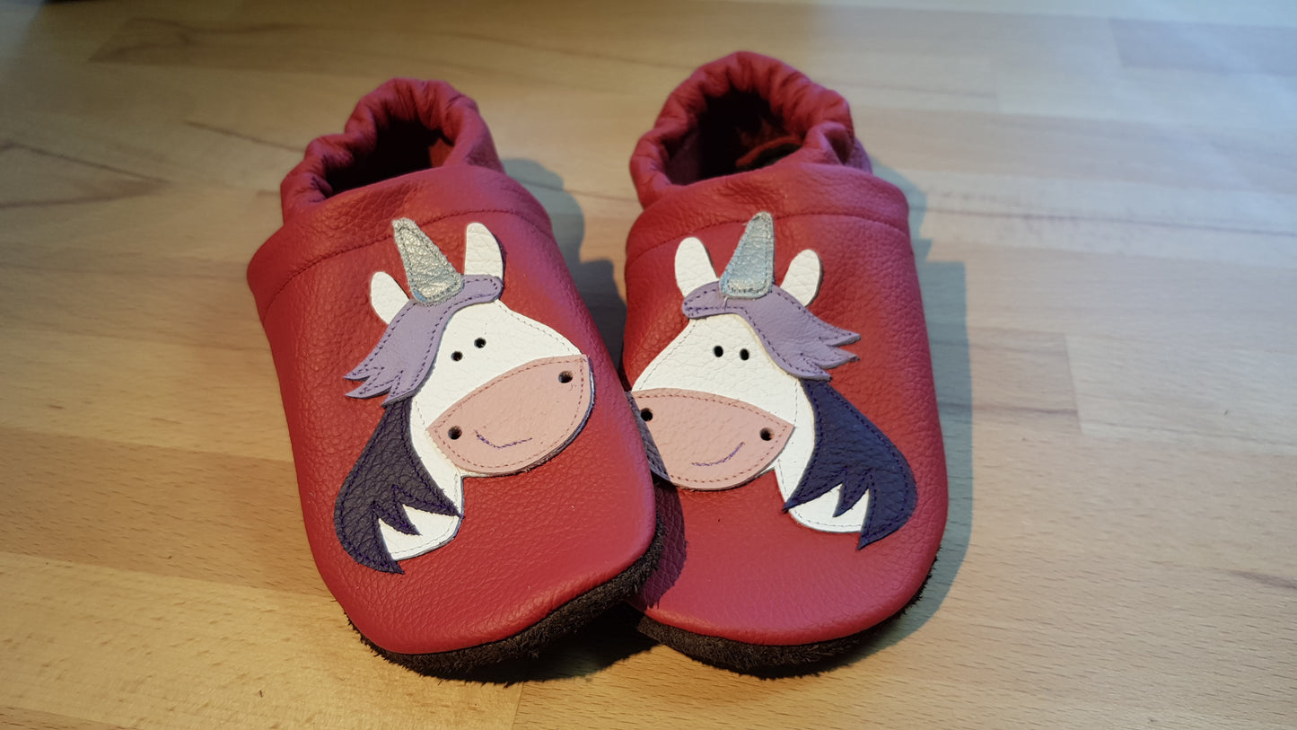 Lederpuschen Einhorn rot