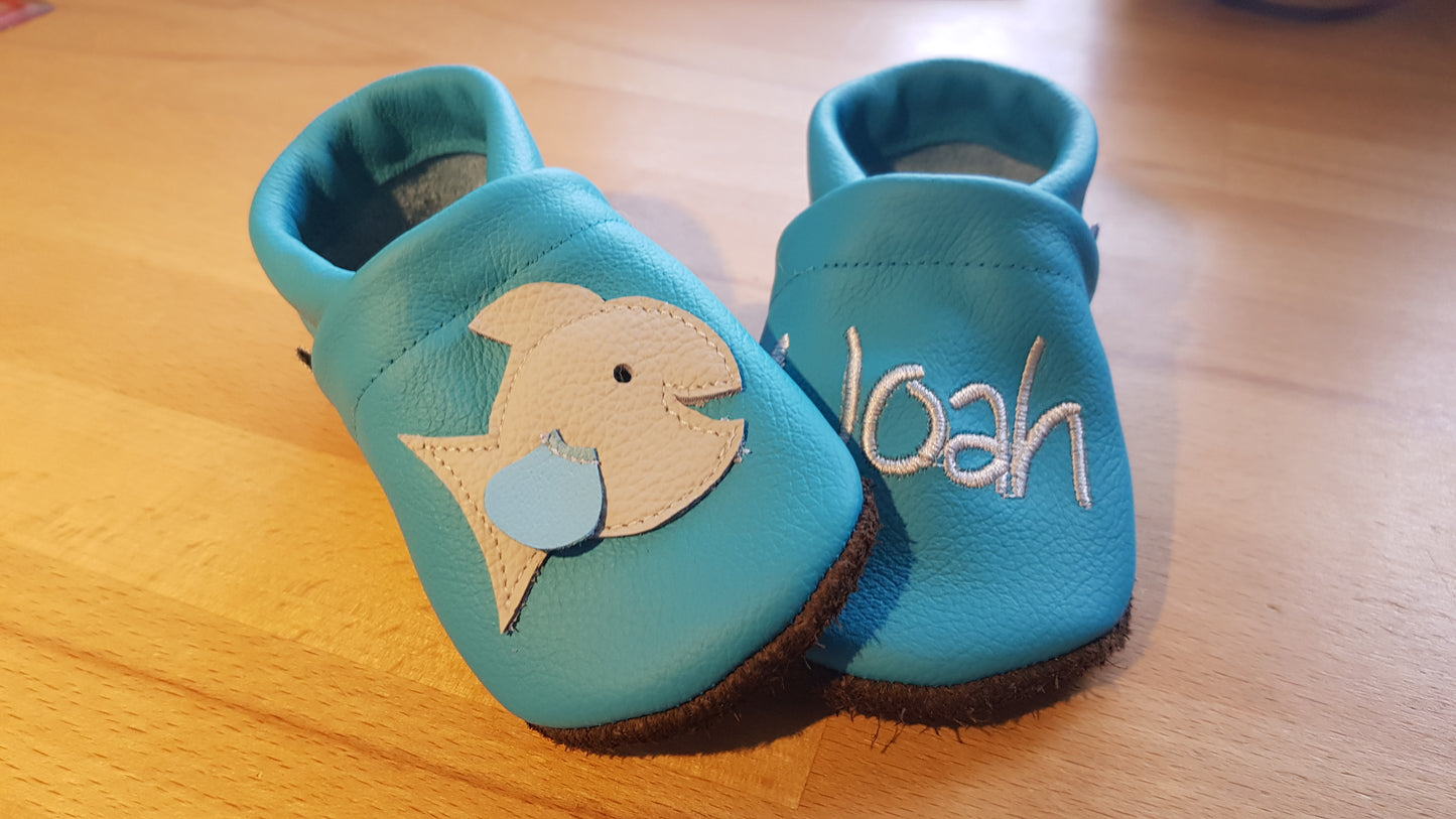 Lederpuschen Fisch Name türkis