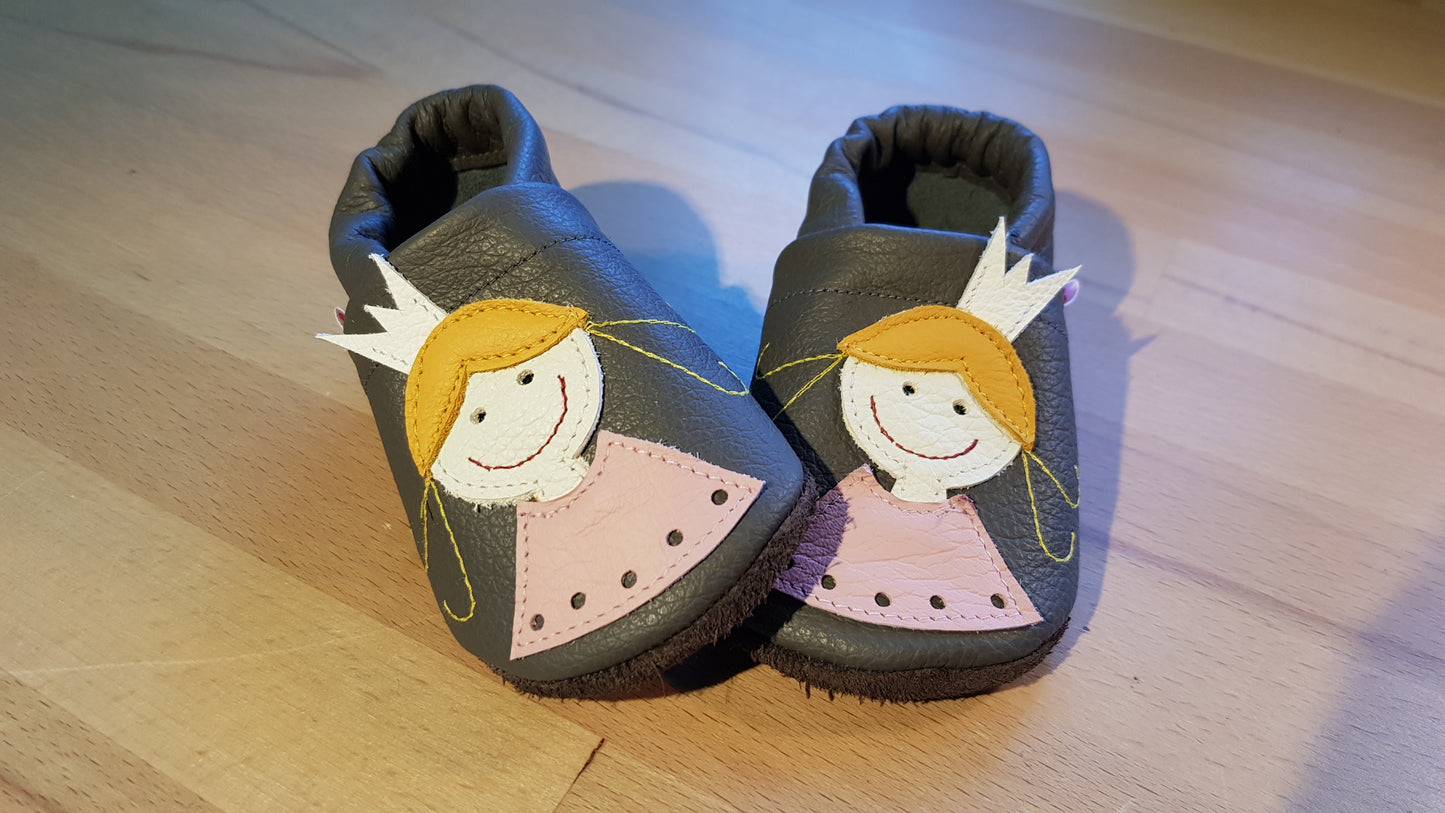 Lederpuschen Prinzessin dunkelgrau 2