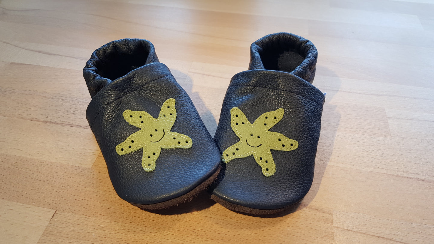 Lederpuschen Seestern blau