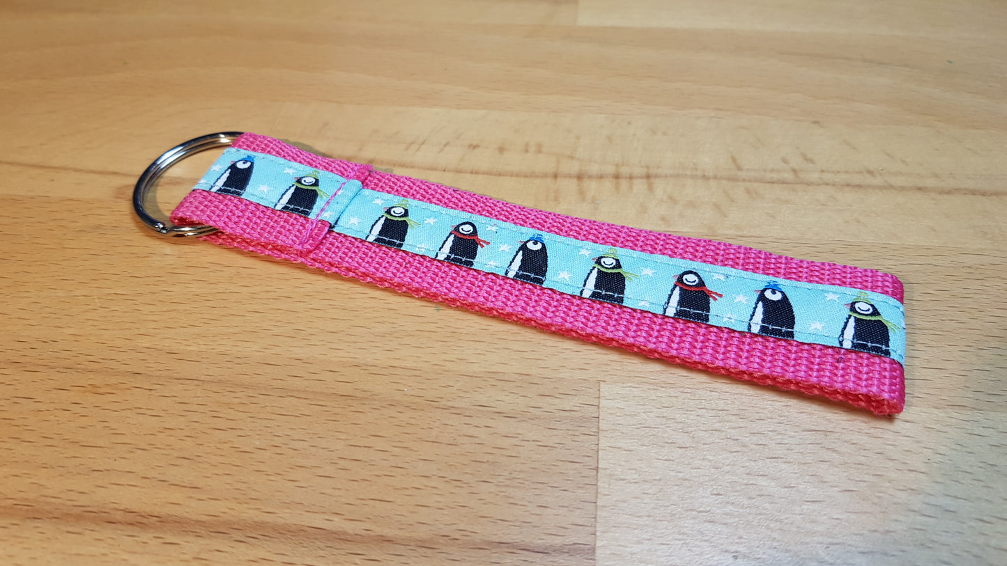 Schlüsselband Gurtband pink mit Pinguinband