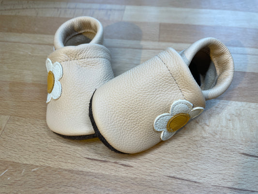 -Gr.1 (17/18) kleine Blume cremefarben
