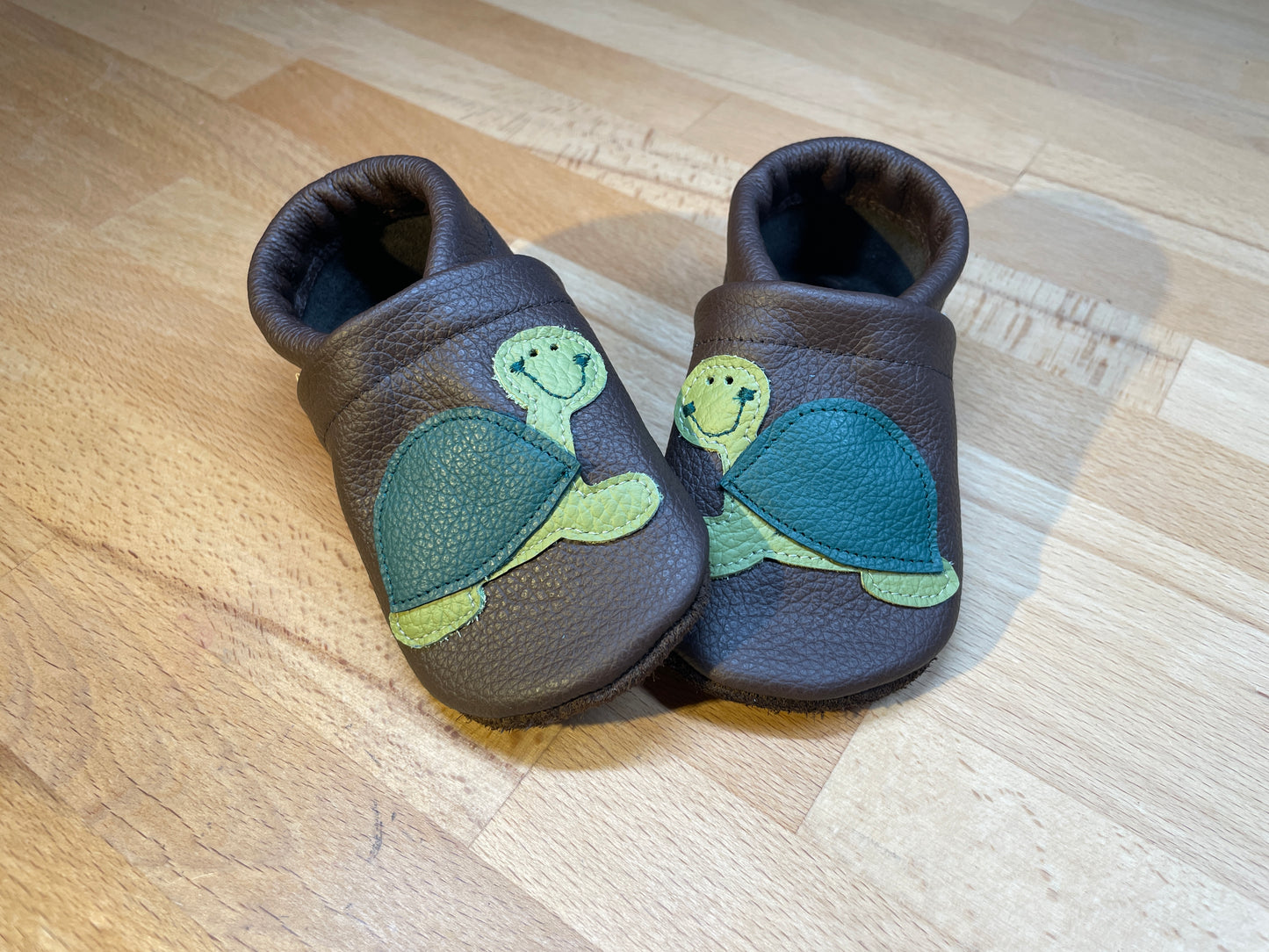 -Gr.4 (23/24) Schildkröte dunkelbraun