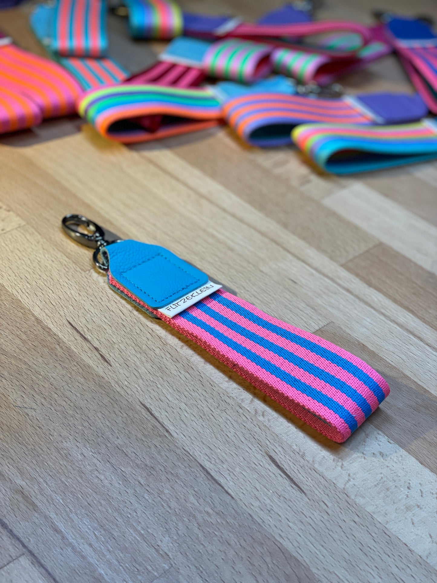 Schlüsselband Gurtband BUNT blau-pink