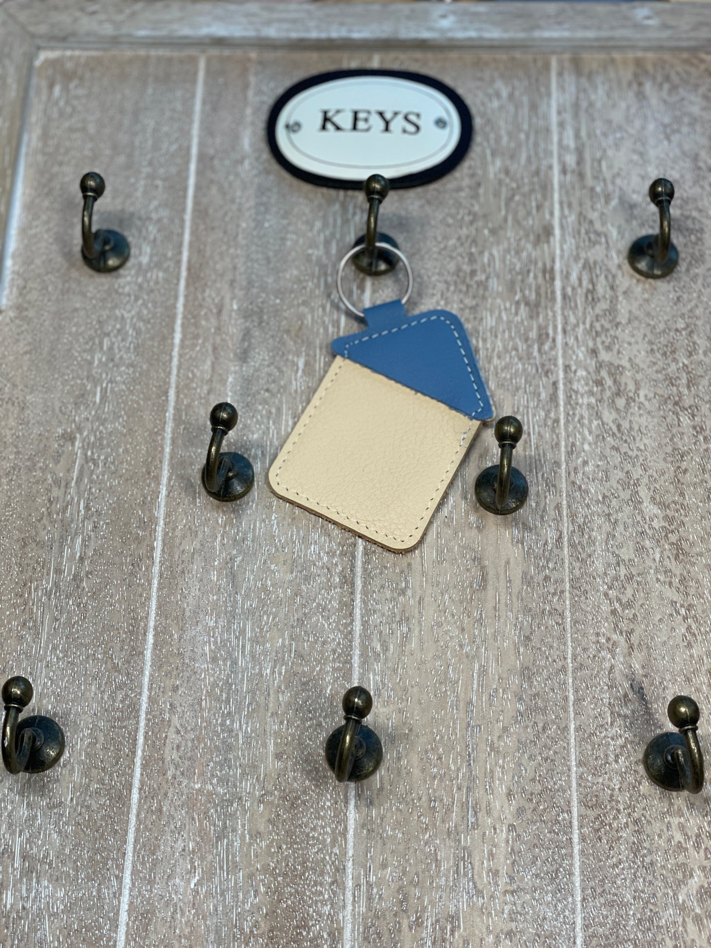 Schlüsselanhänger "Haus" cremefarben-taubenblau  -versandbereit-