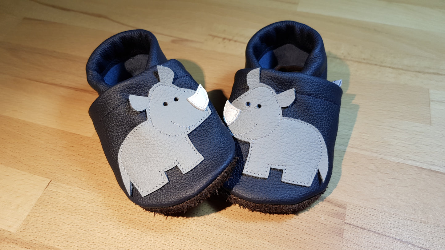 Krabbelschuhe Nashorn